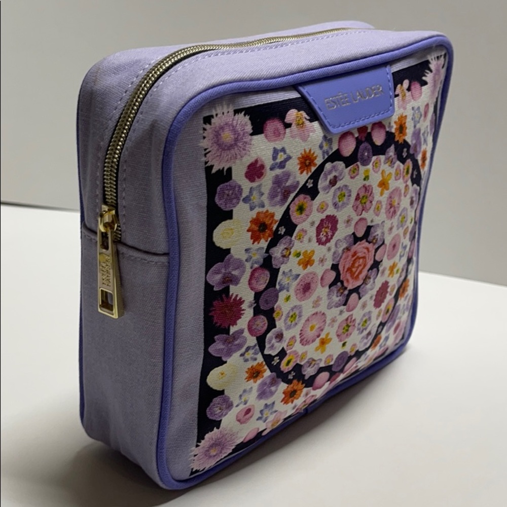 🆕 Estee Lauder Purple Floral Cosmetic Bag
